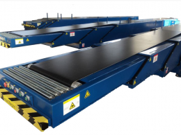 皮帶式伸(shen)縮輸送機(jī)