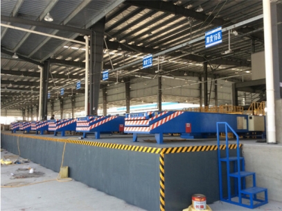 DHL中(zhong)外運國際快(kuai)遞伸縮輸